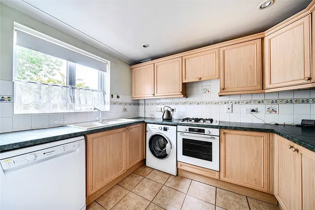 Photo 3 — Orchard Road, Sevenoaks, Kent, TN13 2DX
