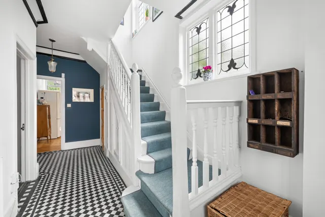 Photo 2 — Dukesthorpe Road, Sydenham, SE26 4PB