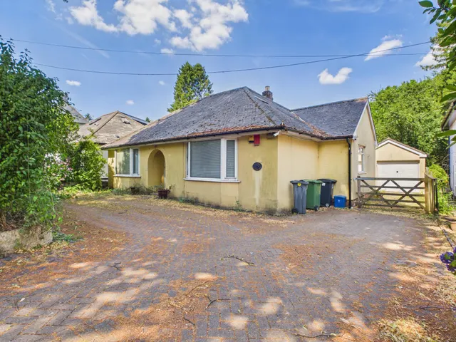 Rhiwbina Hill, Rhiwbina, CF14, photo 1