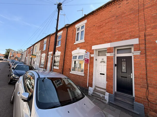 Moore Street, NORTHAMPTON, photo 1