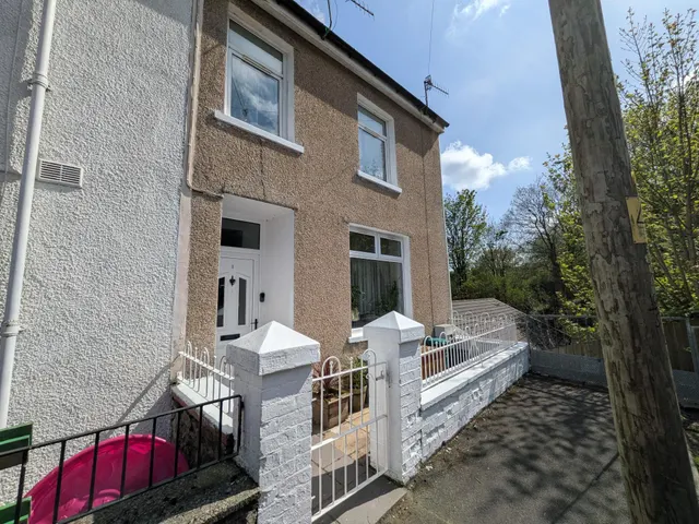 Woodland Road, Tylorstown, Ferndale, photo 1