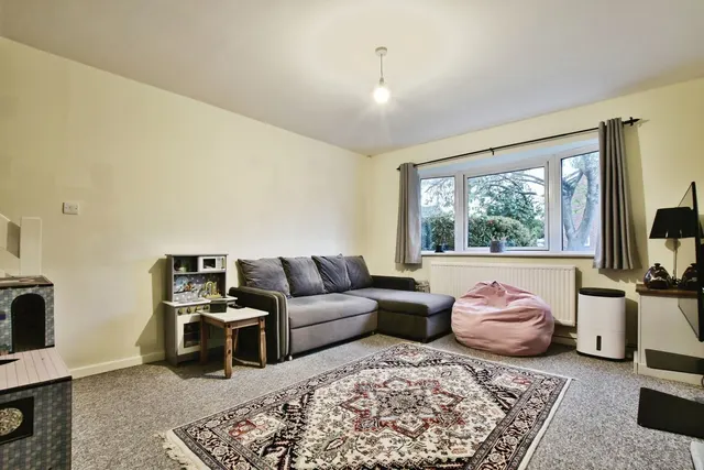Photo 3 — Drake Road, Broadheath, Altrincham, WA14