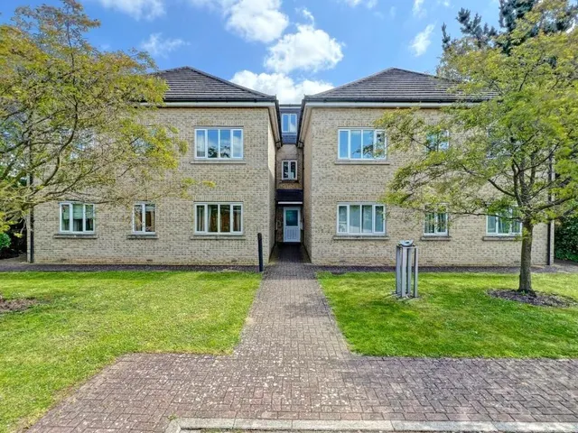 Histon Road, CB4, photo 1