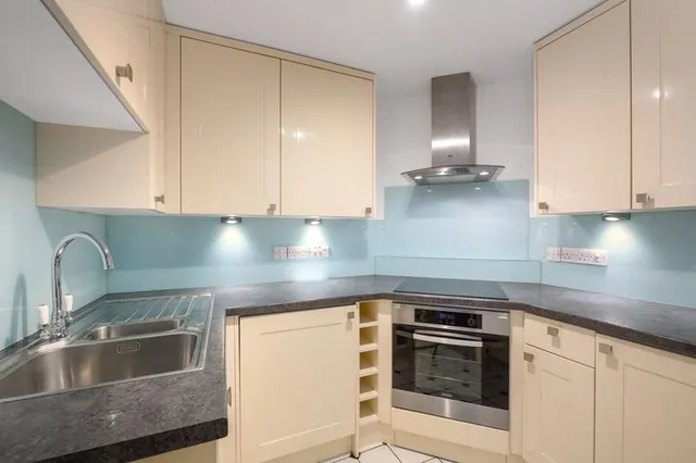 Photo 3 — Lyster Mews, Cobham KT11 1LA