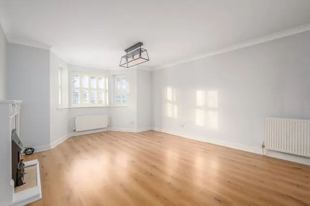 Photo 2 — Lyster Mews, Cobham KT11 1LA