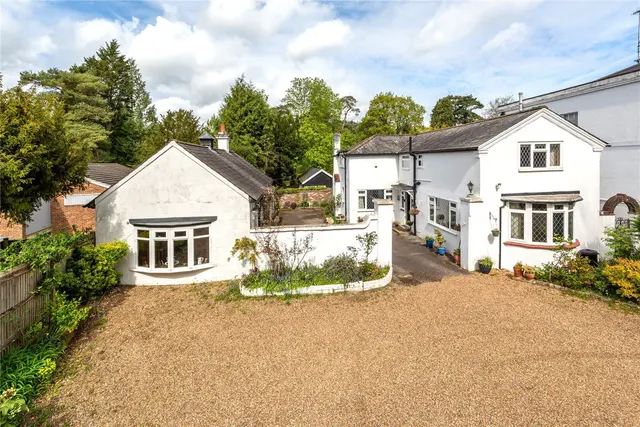 Pixham Lane, Pixham, RH4, photo 1