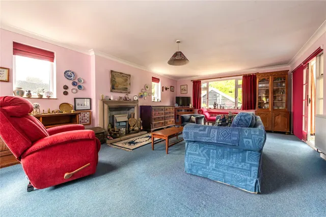 Pixham Lane, Pixham, RH4, photo 3