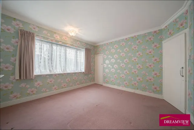 Photo 3 — 3 bed semi-detached house for sale Bridge Lane, Temple Fortune NW11