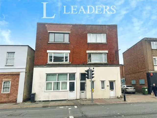 Kingston Road, Portsmouth, PO2, photo 1