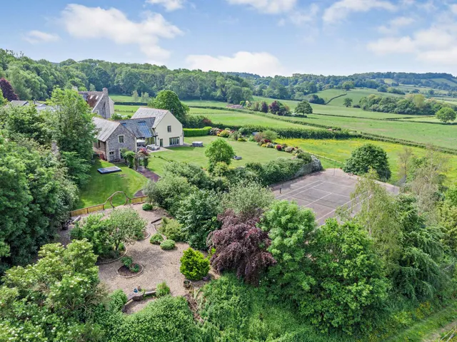 Chudleigh, Newton Abbot, TQ13, photo 1