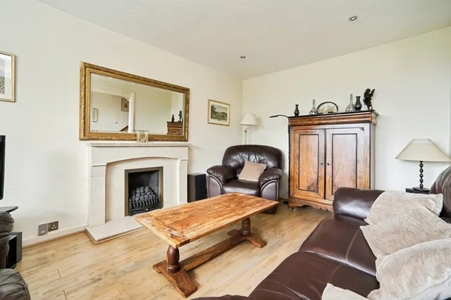 Carr Lane, Riddlesden, BD20, photo 2