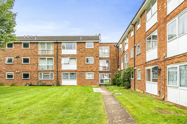 55 Burns Drive, Hemel Hempstead, photo 1