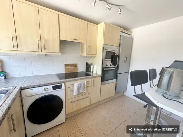 Marlow Road, Stokenchurch, HP14, photo 2