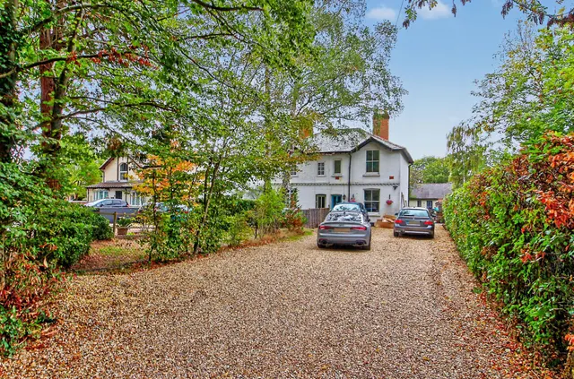 Old Cove Road, Fleet, GU51, photo 1