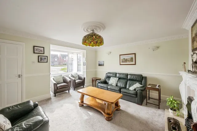 Doncaster Road, Hatfield, DN7, photo 3