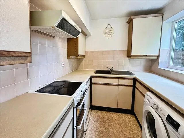 Stanley Road, Sutton, SM2, photo 2