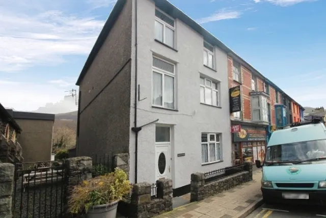 High Street, Llanberis, LL55, photo 3