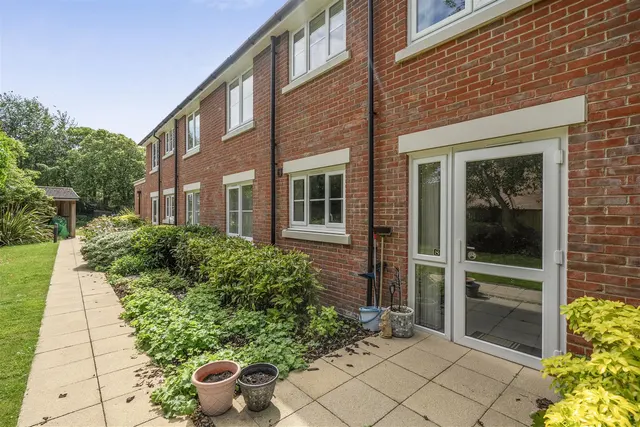 Lonsdale Road, Formby, L37, photo 2