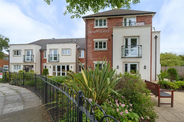 Lonsdale Road, Formby, L37, photo 1