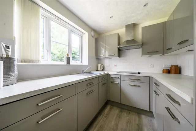 Lonsdale Road, Formby, L37, photo 3