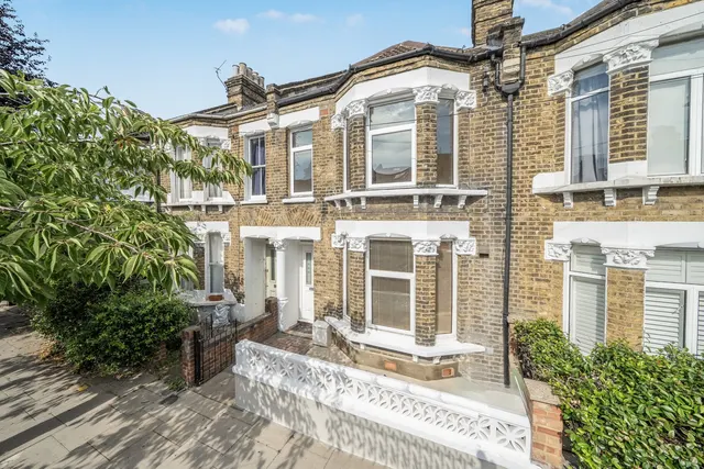 Coleman Road, SE5, photo 1