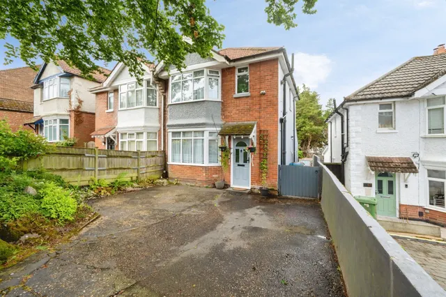 Woodmill Lane, Southampton, photo 1