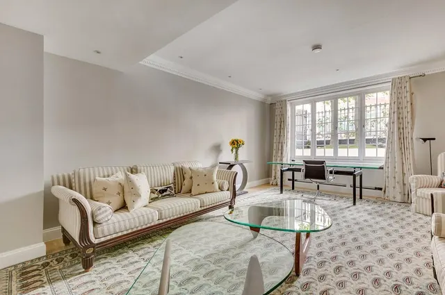 Belgrave Place, London, SW1X, photo 3