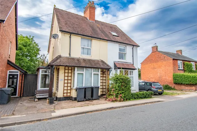 Broad Street, Bromsgrove, Worcestershire, B61 8LR, photo 1