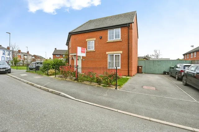 Photo 2 — Brimstone Drive, Newton-le-Willows, Merseyside, WA12