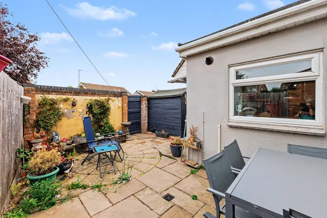 Photo 3 — Alexandra Road, Evesham, WR11