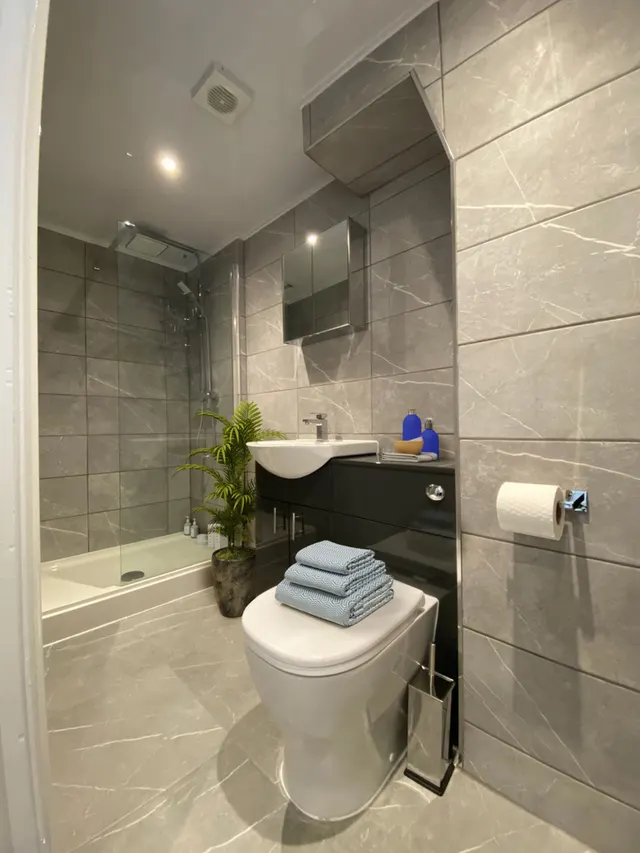 Commercial Road, Grantham, NG31, photo 3