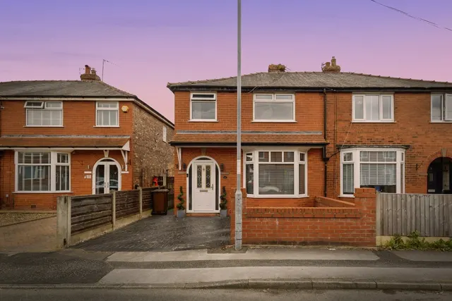 Wordsworth Avenue, Droylsden, Manchester, M43, photo 1