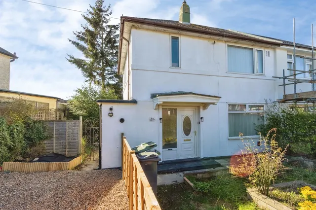 Easdale Road, LEEDS, photo 1