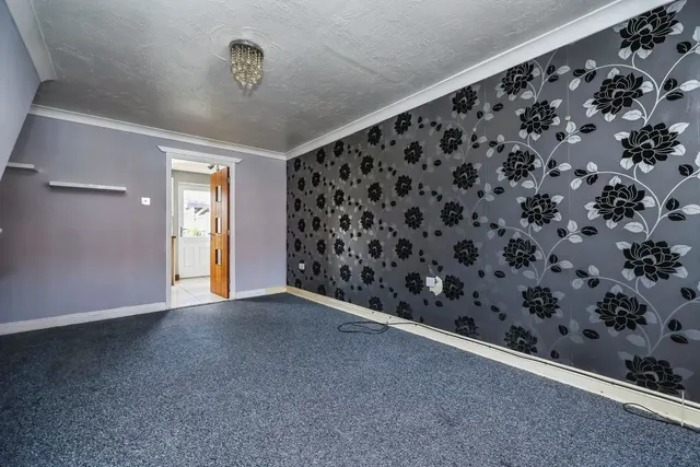Photo 3 — Viyella Gardens, Hucknall, Nottingham, Nottinghamshire, NG15
