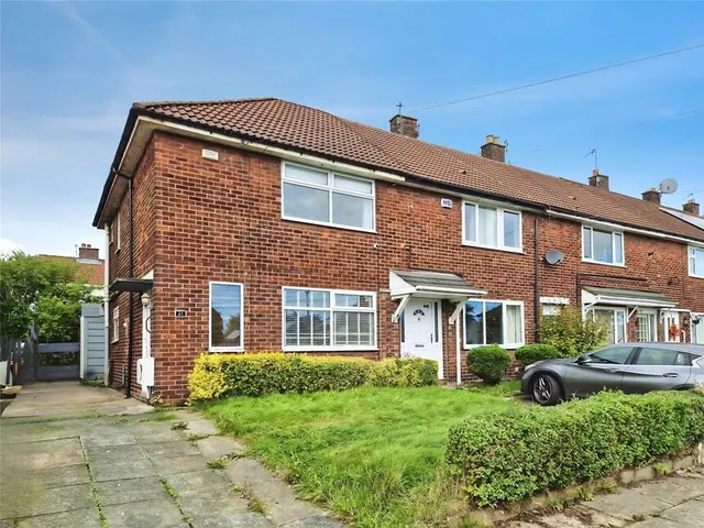 Marsh Road, Little Hulton, M38, photo 1