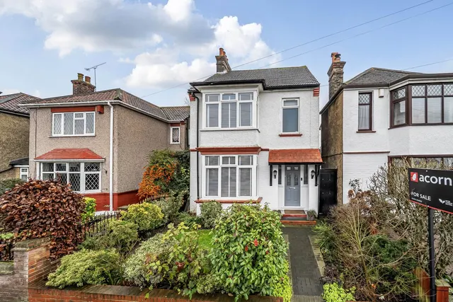 Kings Drive, Kent, DA12, photo 1