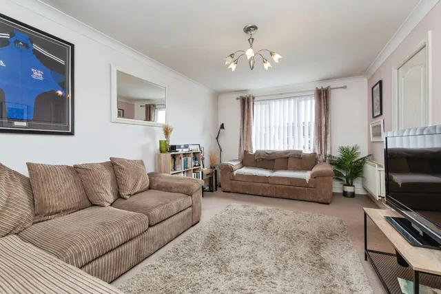 Photo 3 — Glamis Court, HOUGHTON LE SPRING, Tyne and Wear, DH4