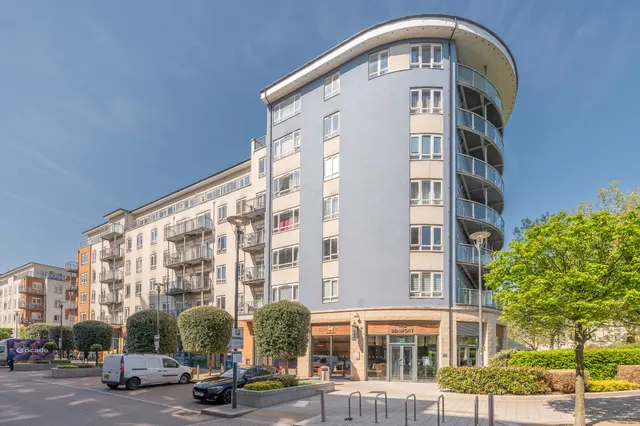 Flat 16, Bantam House, 6 Heritage Avenue, London, photo 1