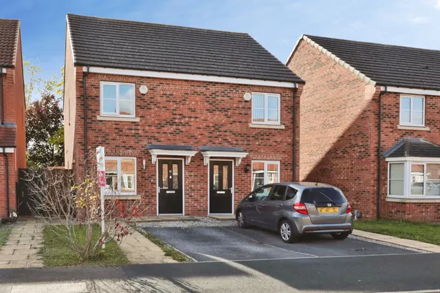 St. Giles Close, Retford, DN22, photo 1