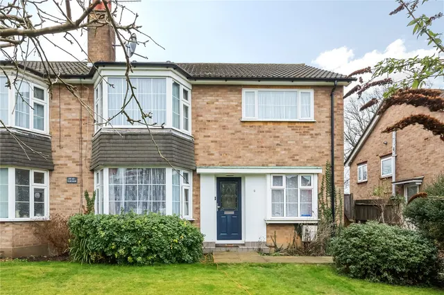 Clifford Road, Barnet, EN5 5PB, photo 1
