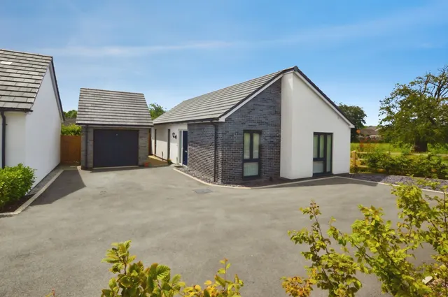 Medley Close, Halwill Junction, EX21