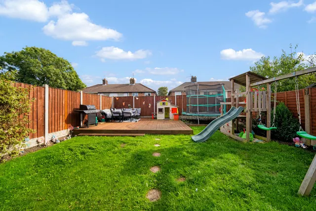 Dovecot Avenue, Liverpool, L14, photo 2