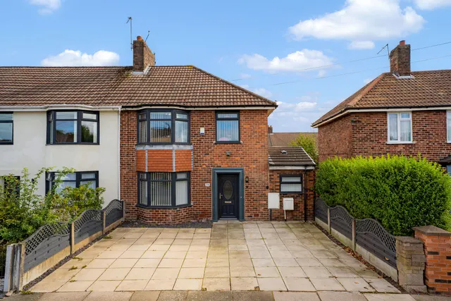 Dovecot Avenue, Liverpool, L14, photo 1