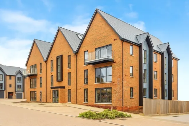 Kilnwood Court, Burgess Hill, photo 1