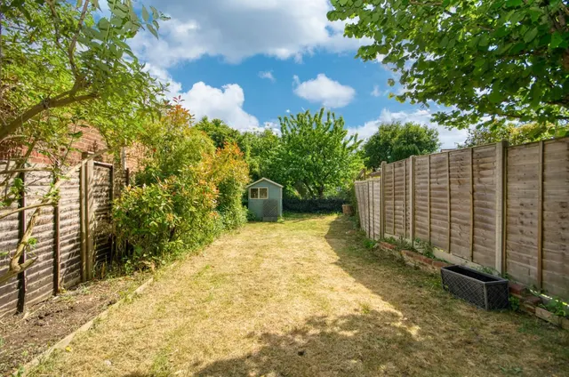 Photo 2 — Bassett Green Village, Bassett, Southampton, Hampshire, SO16 3ND