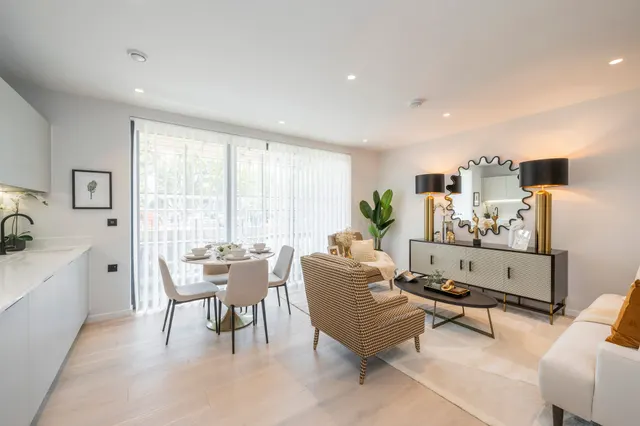 Coverdale Road, London, NW2, photo 2