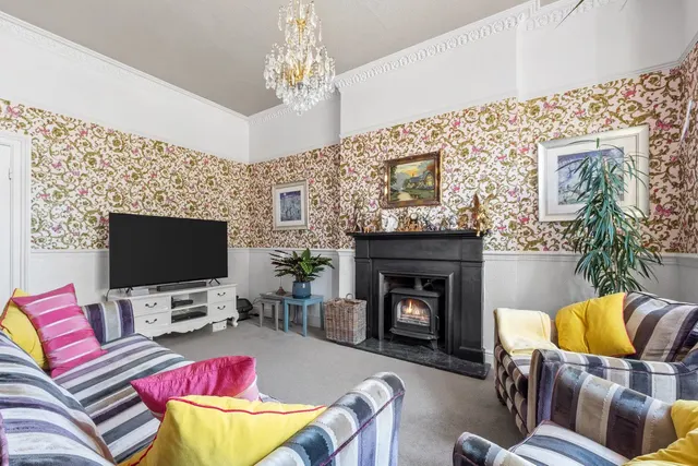 Grosvenor Road, Weymouth, DT4, photo 3