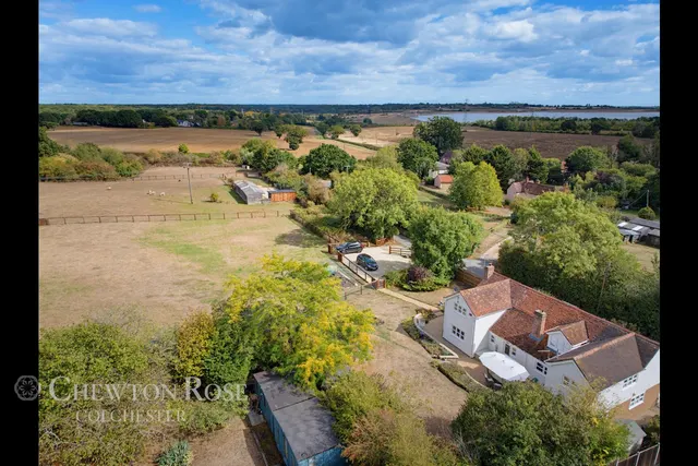 Fields Farm Road, Layer-de-la-Haye, photo 2