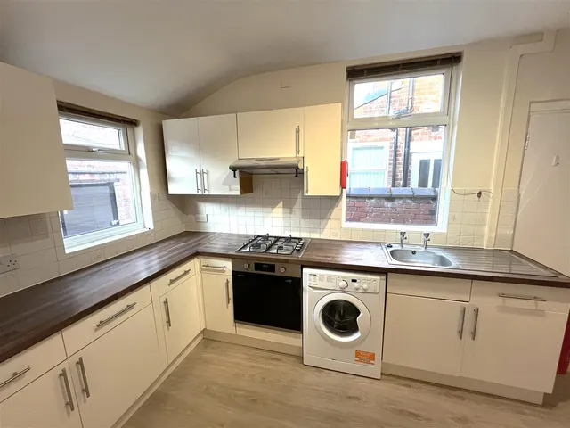 Platt Lane, Rusholme, M14, photo 3