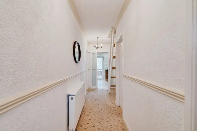 Balmoral Drive, Hindley, WN2, photo 3